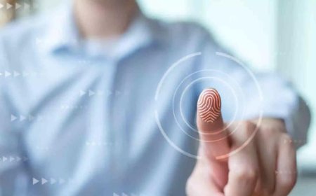 UP Suspends Digital Attendance System in Schools Amid Criticism from Akhilesh Yadav