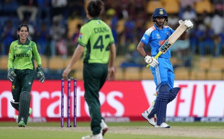 'Shabaash girls': India coach's roar after win over Pak stands out - Watch